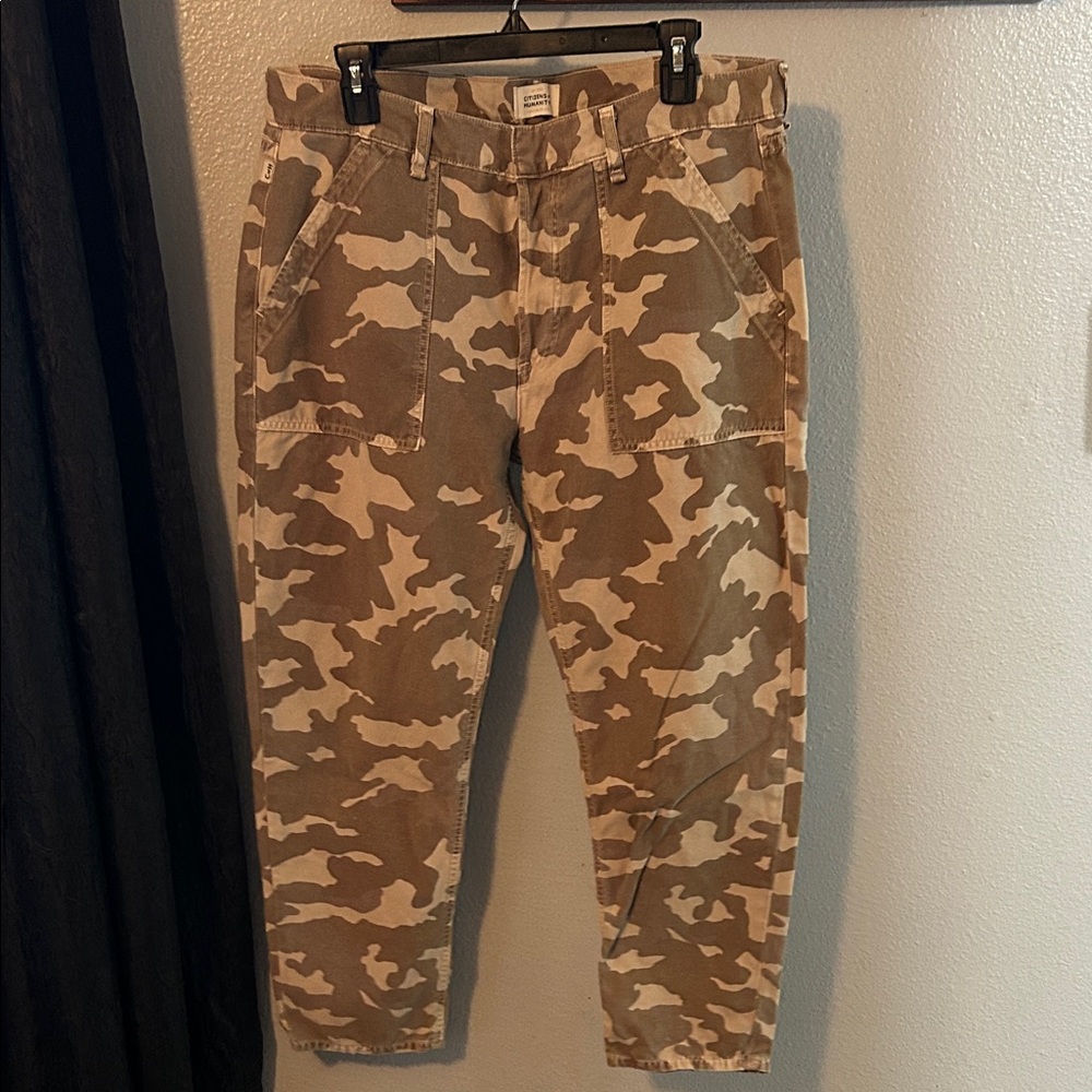 Citizens Of Humanity Tan Camouflage Cropped Pants